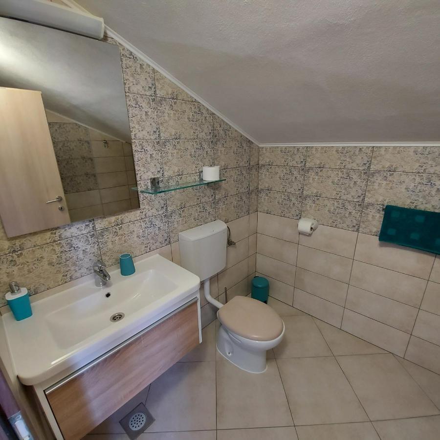 Apartments Batistic Supetarska Draga Exterior foto